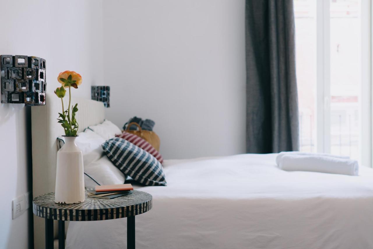 Janare - Rooms & Terrace ナポリ エクステリア 写真